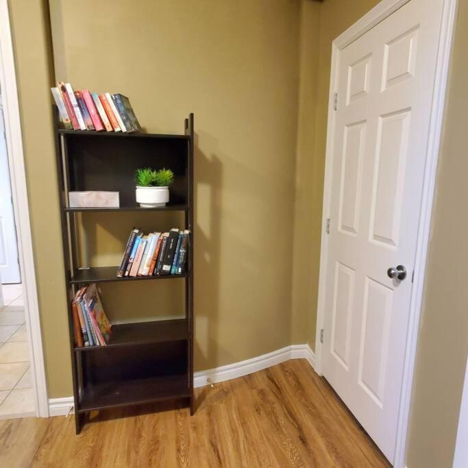 צ'יליוואק Private 2 Bedrooms Suite Near Hwy 1, Cultus Lake, Heritage Park, Fishing, Coliseum מראה חיצוני תמונה